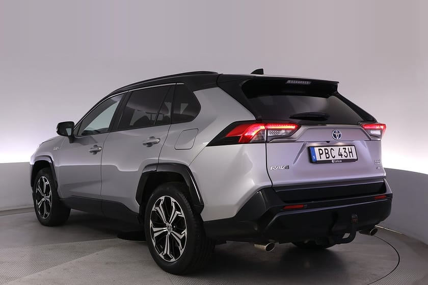 Bild 4 av Toyota RAV4 Plug-in Hybrid Style Premium Drag Elstol Kamera