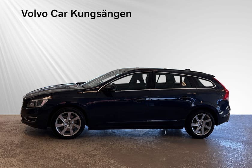Bild 3 av Volvo V60 D4 AWD Momentum Business E II DRAG