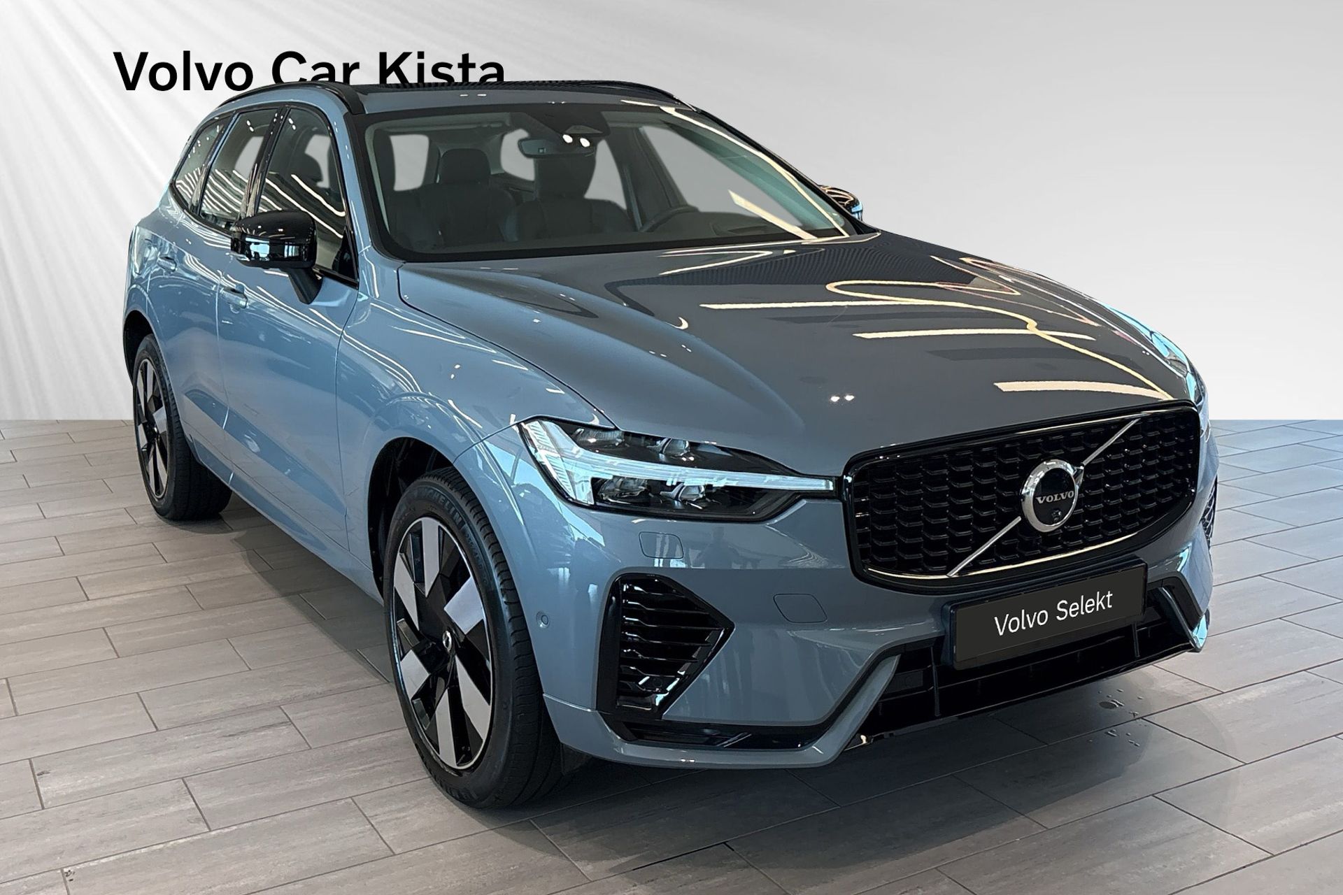 Volvo XC60 Recharge T6 Ultimate Dark H/K 2024, bild 4/40