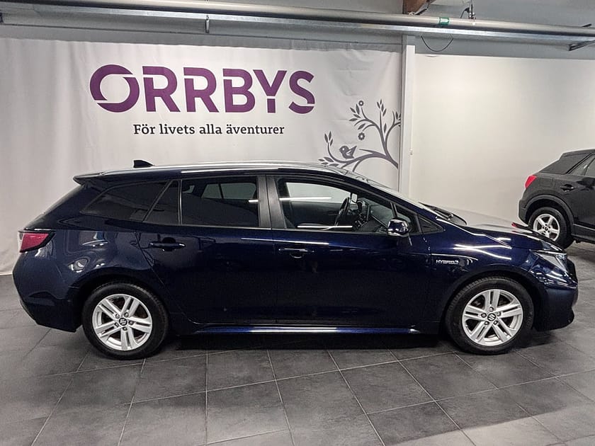 Bild 3 av Suzuki Swace Hybrid 122hk Inclusive, Fullutrustad Nyservad Motorvärm