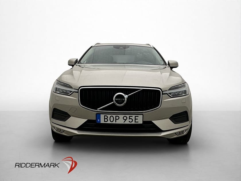 Bild 2 av Volvo XC60 B4 AWD 197hk Momentum Drag BLIS Navi Kamera