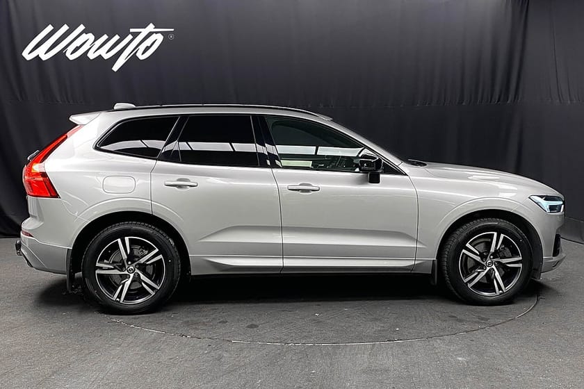 Bild 3 av Volvo XC60 B4 AWD 197HK R-Design /Drag/Värmare/HuD/H/K /Moms