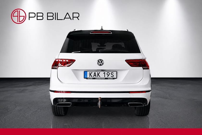 Bild 5 av Volkswagen Tiguan Allspace 7-sätes 2.0 TDI 4M R-Line 7-Sits Cockpit B-Kam