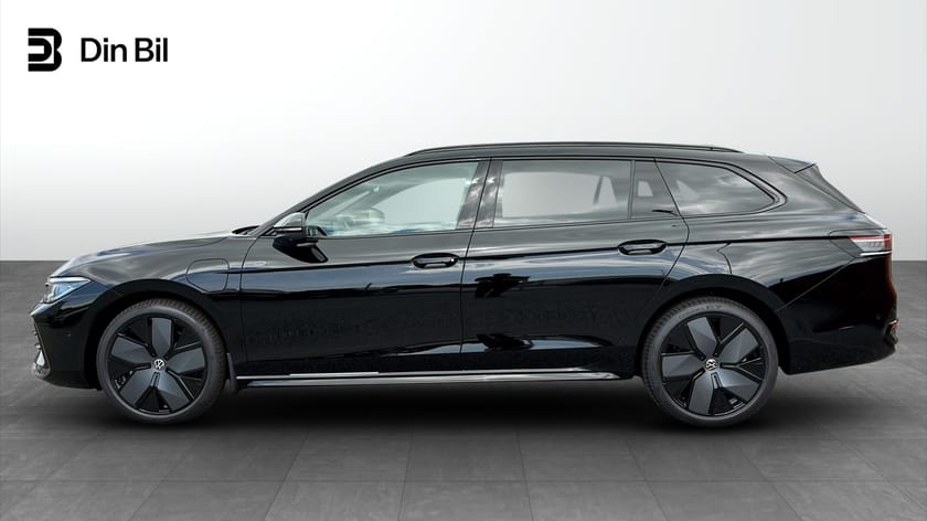 Bild 2 av Volkswagen Passat Variant eHybrid 272 DSG6 R-LINE Swe edition