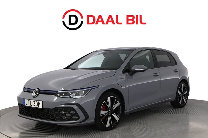 Bild 1 av Volkswagen Golf GTE 1.4 TSI 13 kWh 245HK P-VÄRM PANO NAVI NFC APP-CON