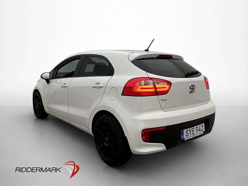 Bild 5 av Kia Rio 1.4 CVVT 109hk GLS Rattvärme Bluetooth 1 Brukare