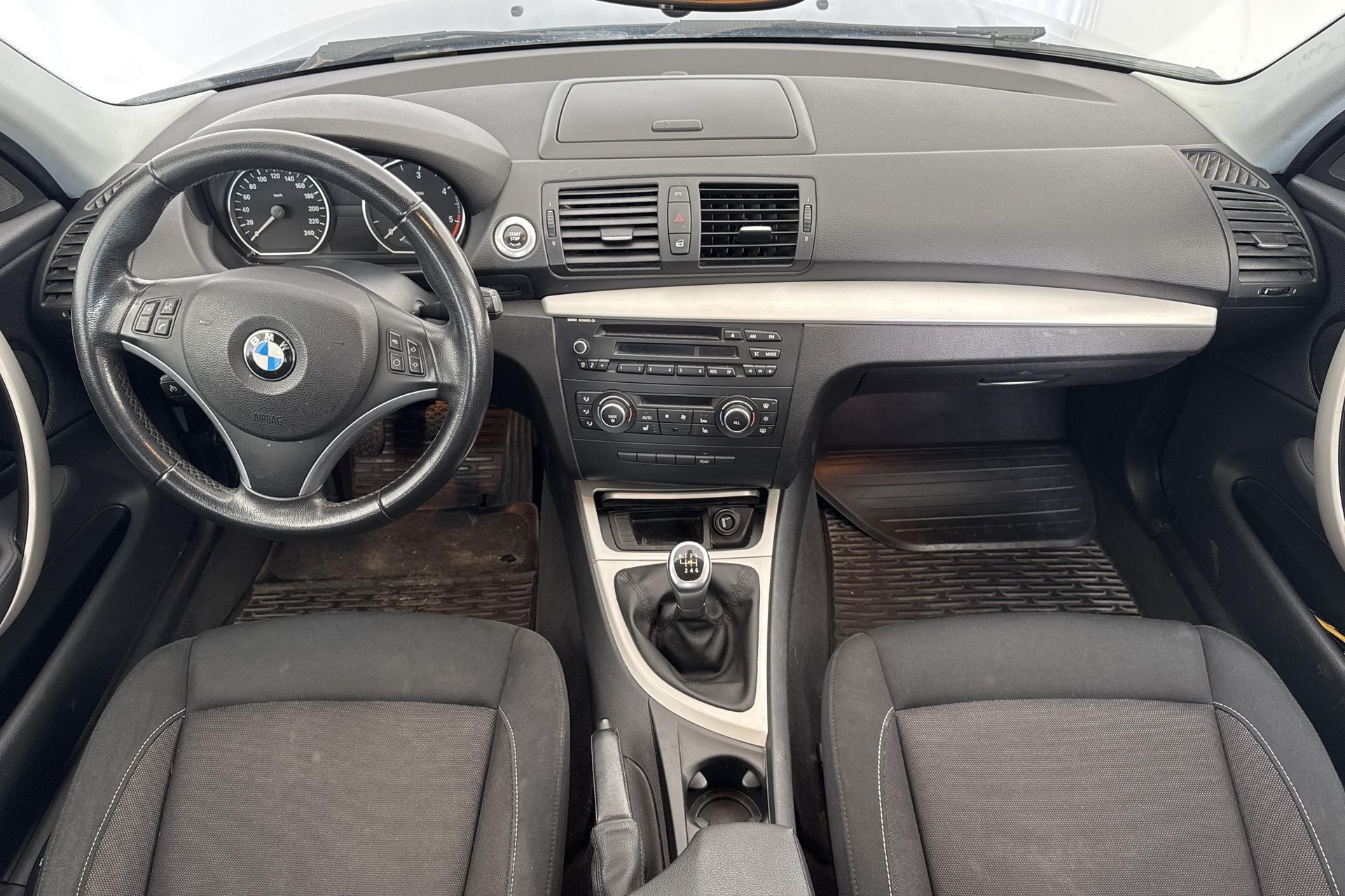 BMW 116 d 5-dörrars 2011, bild 7/10