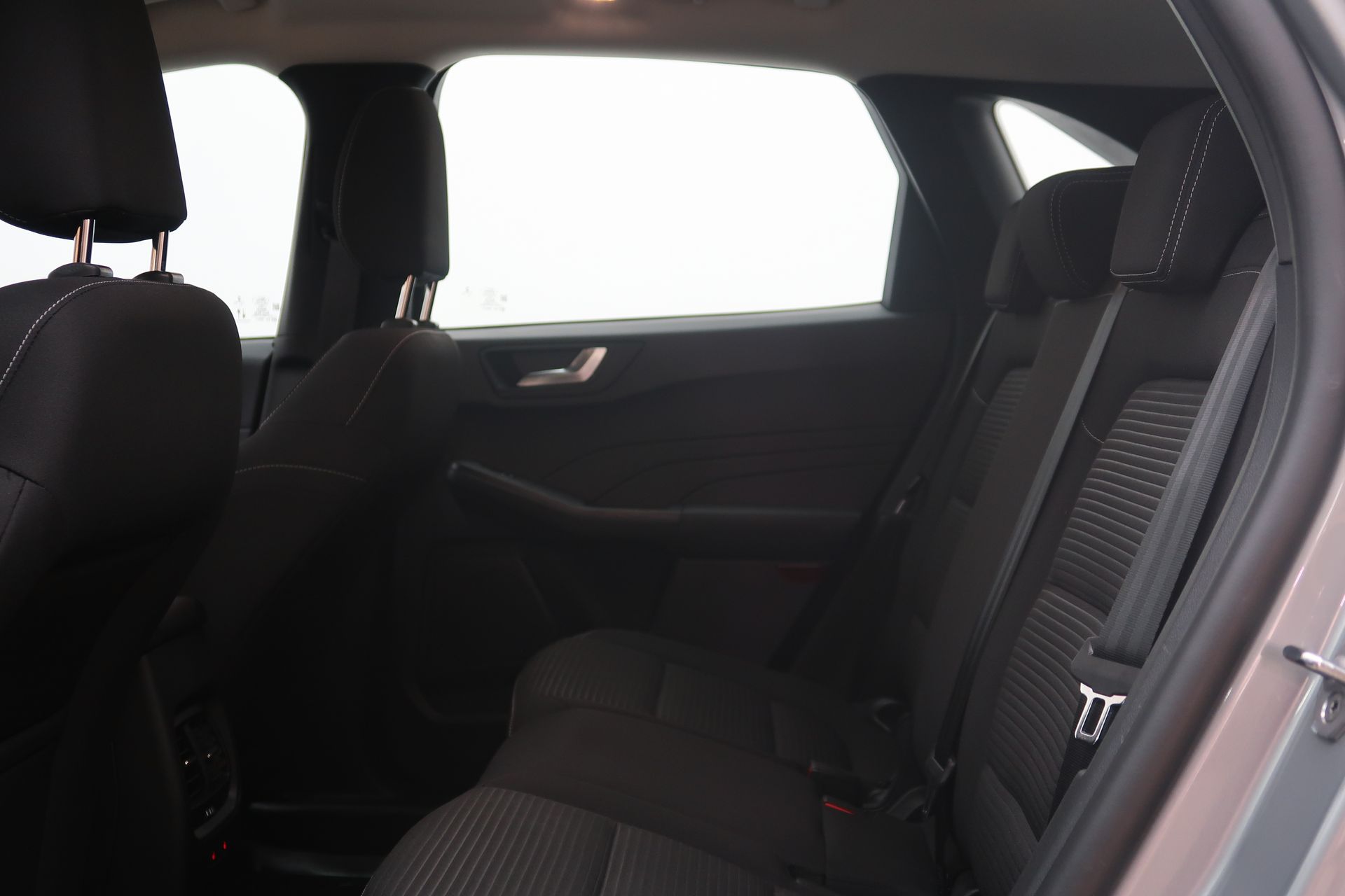 Ford Kuga Plug-In Hybrid E-CVT 225HK 2023, kuva 5/24