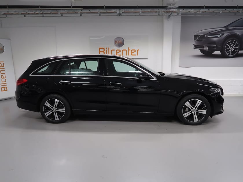 Bild 5 av Mercedes-Benz C 300 T e *Long Range* V-Däck ingår Focal-Drag-Kamera-Els