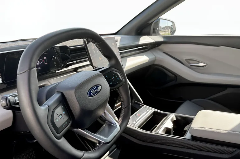 Ford Explorer EV Extended Range RWD