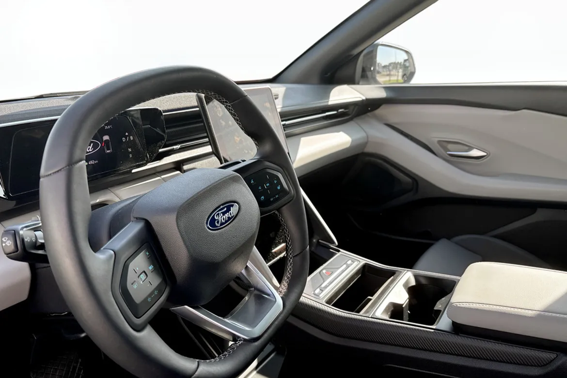 Ford Explorer EV Extended Range RWD