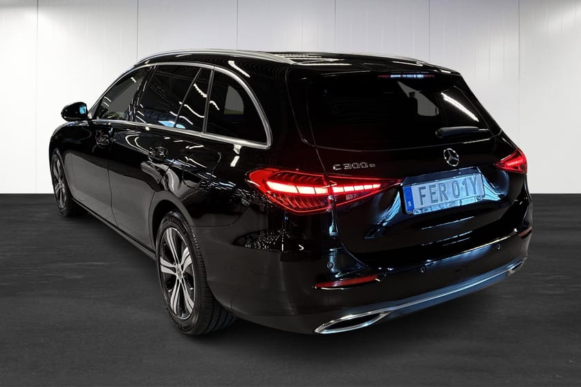 Bild 4 av Mercedes-Benz C 300 T e 9G-tronic | Avantgarde | Drag | Backkamera | CarPlay |