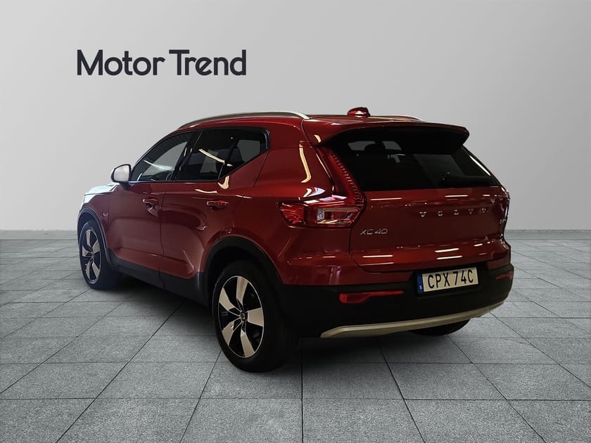 Bild 2 av Volvo XC40 B4 AWD Momentum Advanced