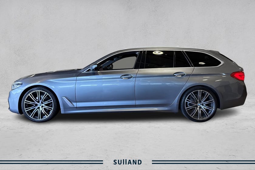 Bilde 2 av BMW 520d xDrive Touring H.feste/Panorama/LED/NAVI/HUD/HarmanKardon++