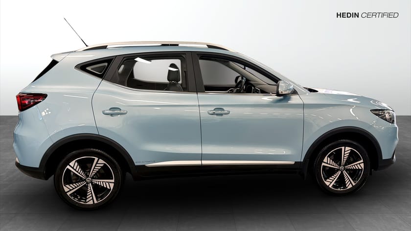 Bild 4 av MG ZS EV Luxury 45kWH Panorama 143hk