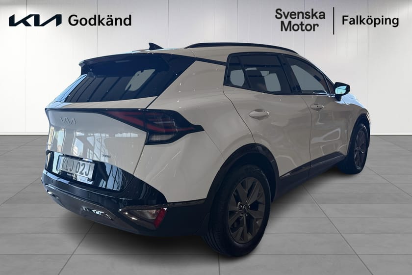 Bild 4 av Kia Sportage Hybrid – Action | Dragkrok | Vinterhjul |