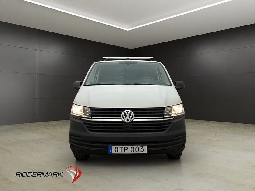Bild 5 av Volkswagen Transporter L2 Värmare Drag Kamera CARPLAY Moms