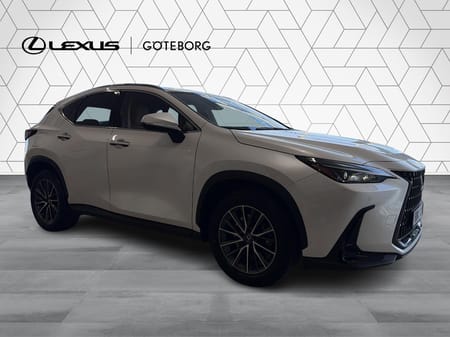 Lexus NX 450h+