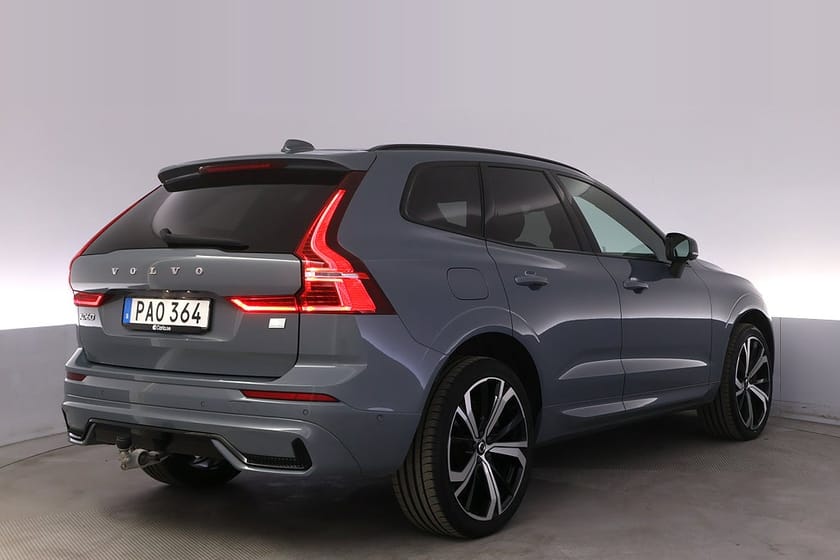 Bild 5 av Volvo XC60 Re T8 II AWD R-Design Pano 360 H/K Elstol Drag