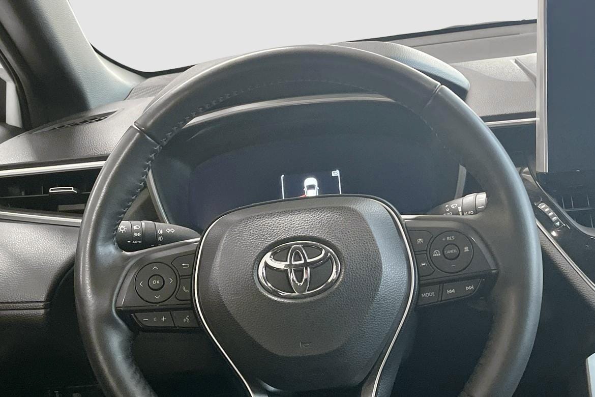 11 / 13