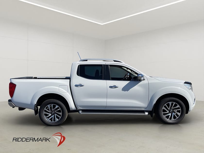 Bild 2 av Nissan Navara Dubbelhytt Tekna 2.3 4WD Värm Drag Skinn Lastsläde Moms
