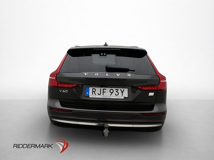 Bild 5 av Volvo V60 Recharge T6 AWD Core Bright H/K Värm Kamera Drag