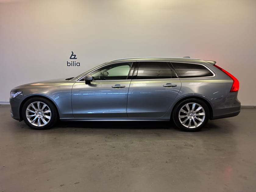 Bild 3 av Volvo V90 D4 Momentum Advanced SE II / Keyless / Dragkrok / Navigation / Backkamera /
