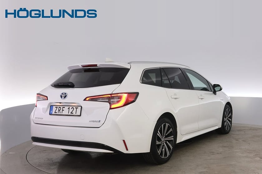 Bild 4 av Toyota Corolla Touring Sports Hybrid e-CVT Style V-hjul Moms