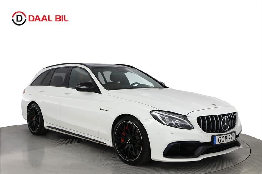 Bild 3 av Mercedes-Benz AMG C 63 S T SPEEDSHIFT MCT 510HK DESIGNO PANORAMA BURM® DRAG
