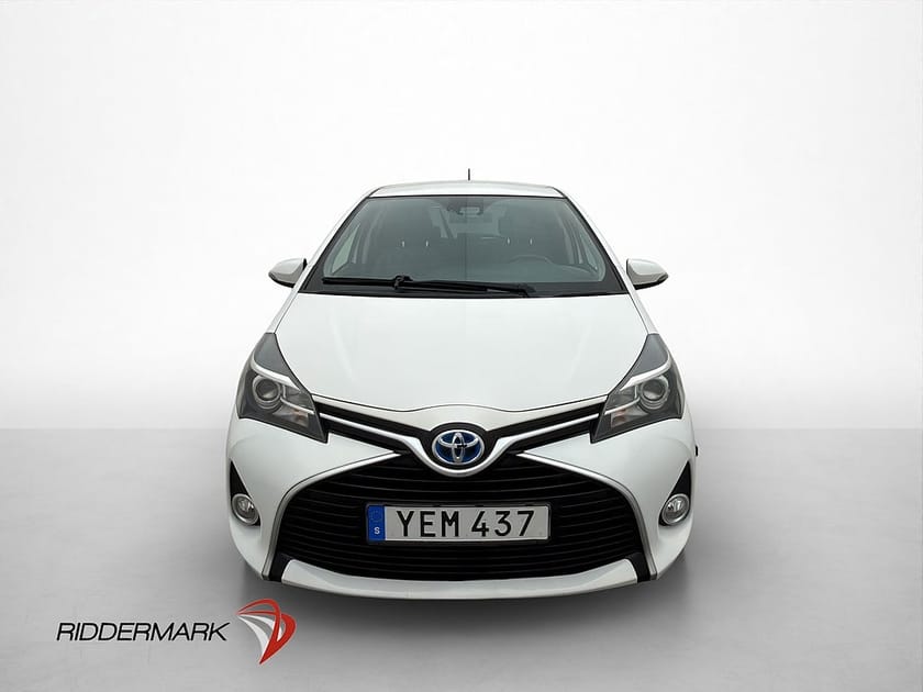 Bild 2 av Toyota Yaris Hybrid 101hk Edition Feel Värmare Kamera Farth