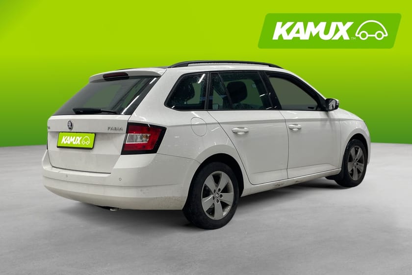 Bild 4 av Škoda Fabia Kombi Combi 1.2 TSI 90hk Style Pano CarPlay P-sensor