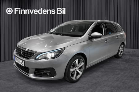 Peugeot 308 SW 1.2 PureTech 131hk Aut *V-hjul/Pano*