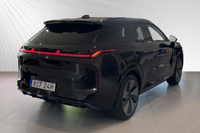 Bild 4 av Lynk & Co 08 PHEV More