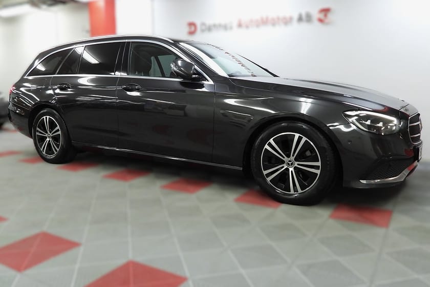 Bild 5 av Mercedes-Benz E 220 T d 9G-Tronic Panorama 360°Kam Burmester Ambient