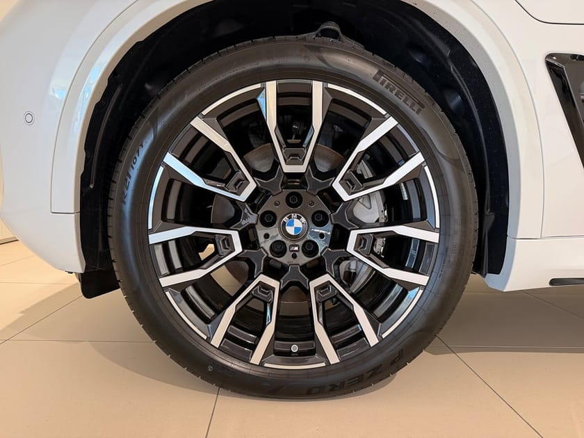 Bild 3 av BMW X5 xDrive50e