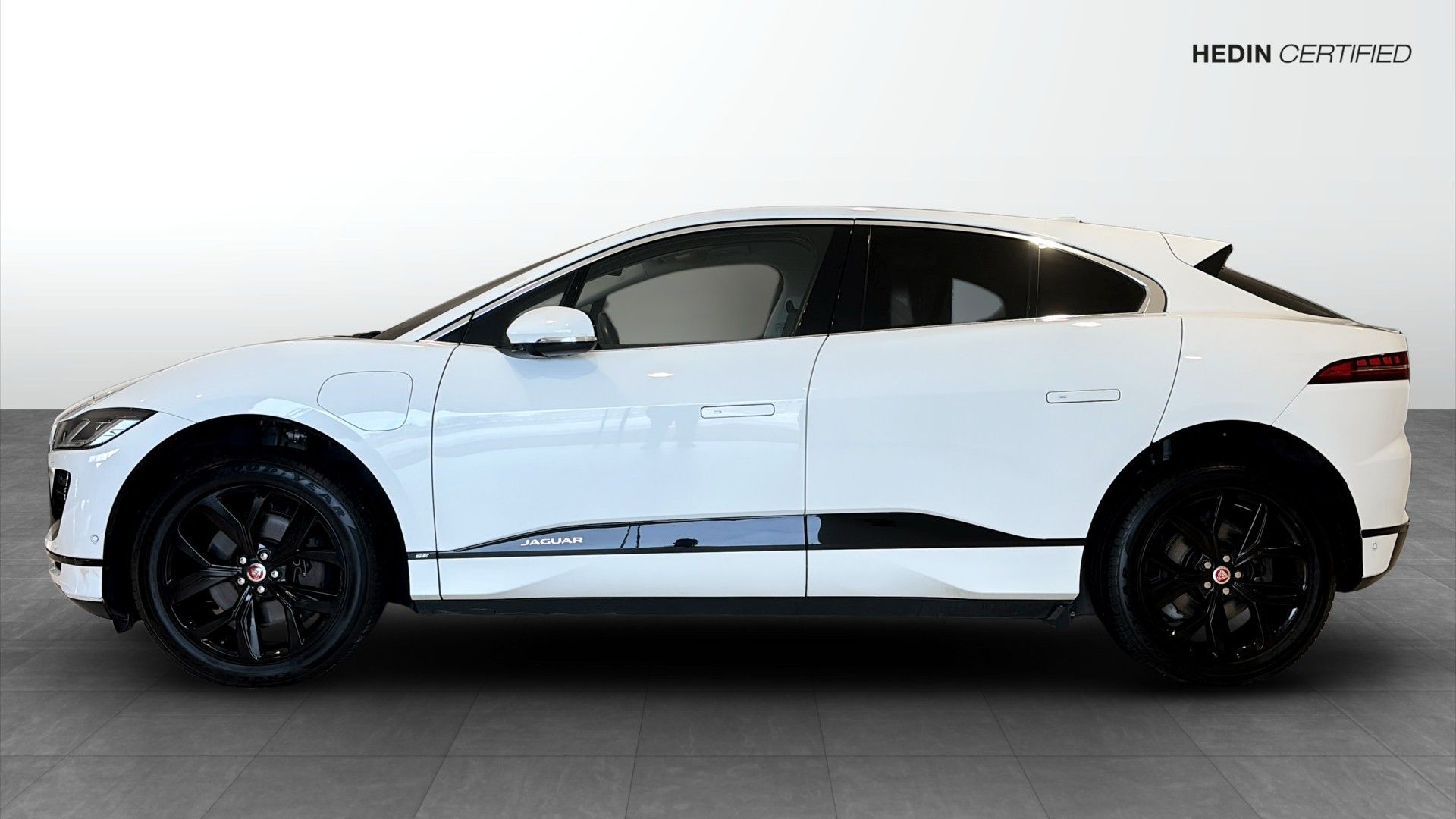 Jaguar I-Pace EV400 2019, photo 6/10