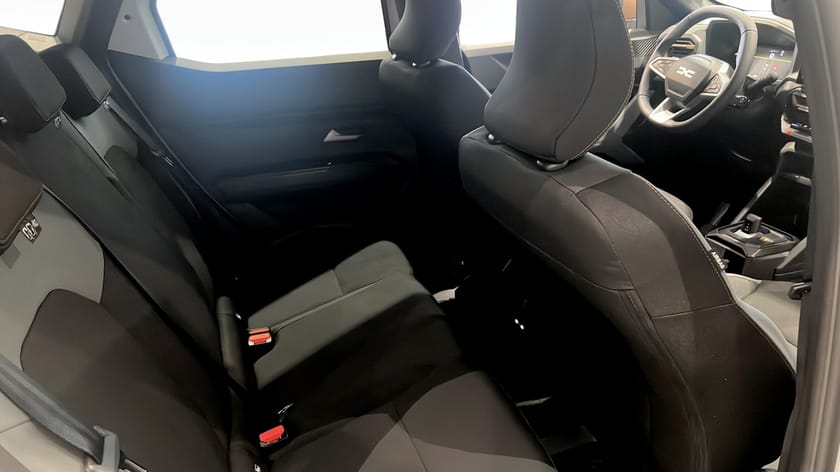 Bild 5 av Dacia Duster Hybrid 155 EXTREME 4x2 155HK