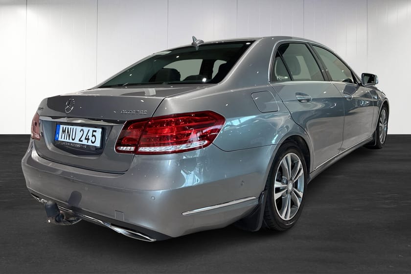 Bild 4 av Mercedes-Benz E 250 BlueTEC 4MATIC Fullservad Drag LED strålkastare