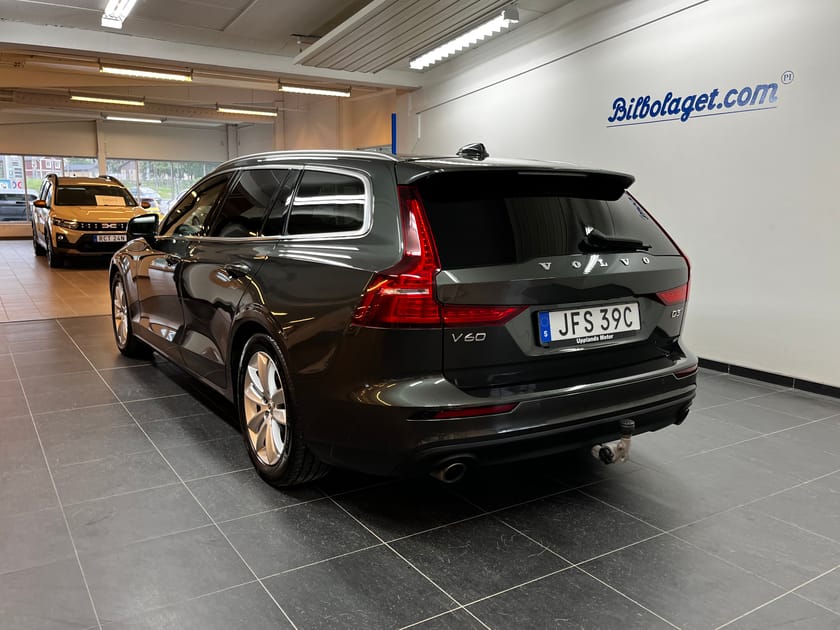 Bild 3 av Volvo V60 D3 AWD Momentum Advanced SE II