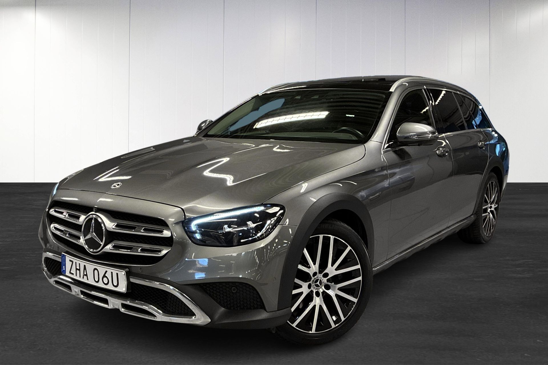 Mercedes-Benz E