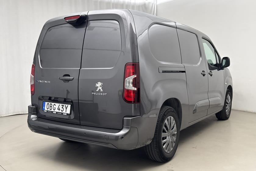 Bild 3 av Peugeot e-Partner L2 50kWh (136hk) Verkstadsinredning