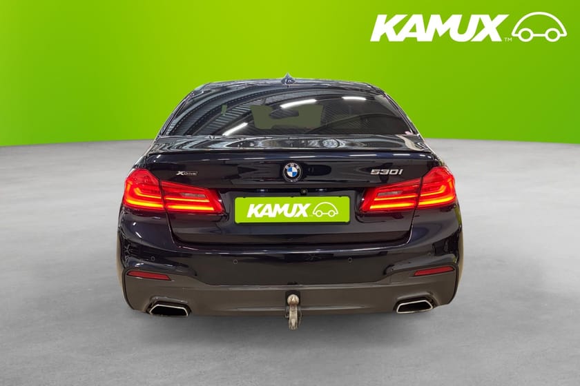 Bild 5 av BMW 530i xDrive Sedan M Sport, Taklucka H/K Night Vision HuD 360 252hk
