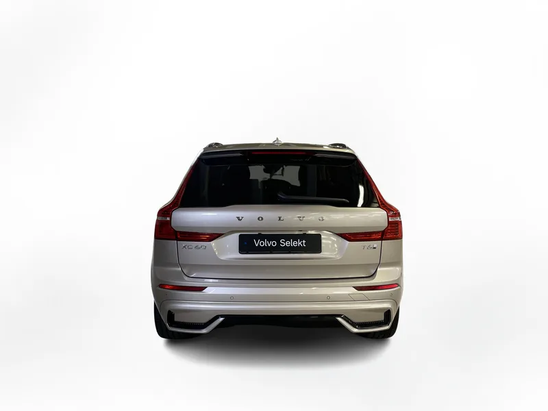 Bild 5 av 16 – Volvo XC60 T6 Plus Dark Edition Plus Edition