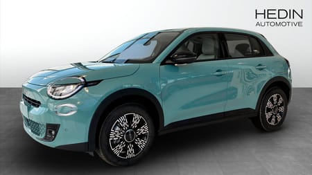 Fiat 600 Hybrid *PRIVATLEASA Fr 2695kr/mån* HEV ICON 1.2 110HK