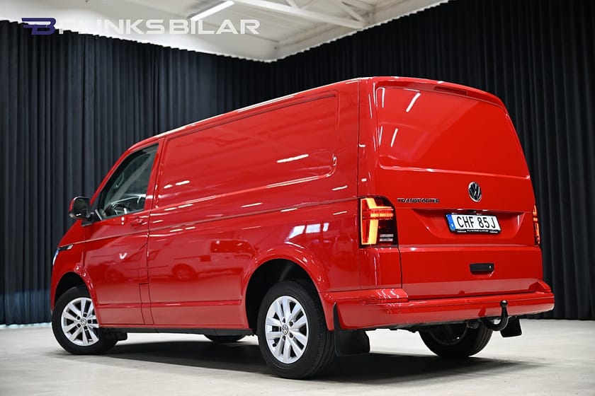 Bild 5 av Volkswagen Transporter DSG 150HK Nedlackad|LED|Inredd|Uppvärmt-skåp|Moms|SeUtr