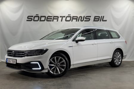 Volkswagen Passat Sportscombi GTE 1.4 TSI DRAG VÄRMARE KAMERA 1 BRUKARE MOMSBIL