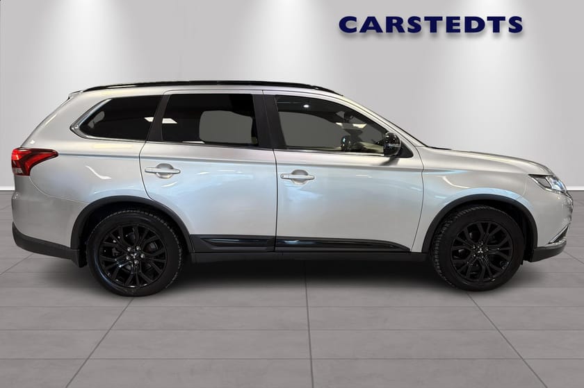 Bild 2 av Mitsubishi Outlander 2.2 Di-D 4WD Onyx 7-Sits T-Lucka Skinn