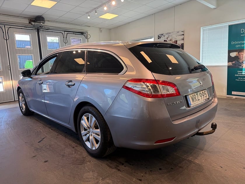 Bild 3 av Peugeot 508 SW 1.6 BlueHDi 120 8v Drag Pano Kamrem bytt 120hk