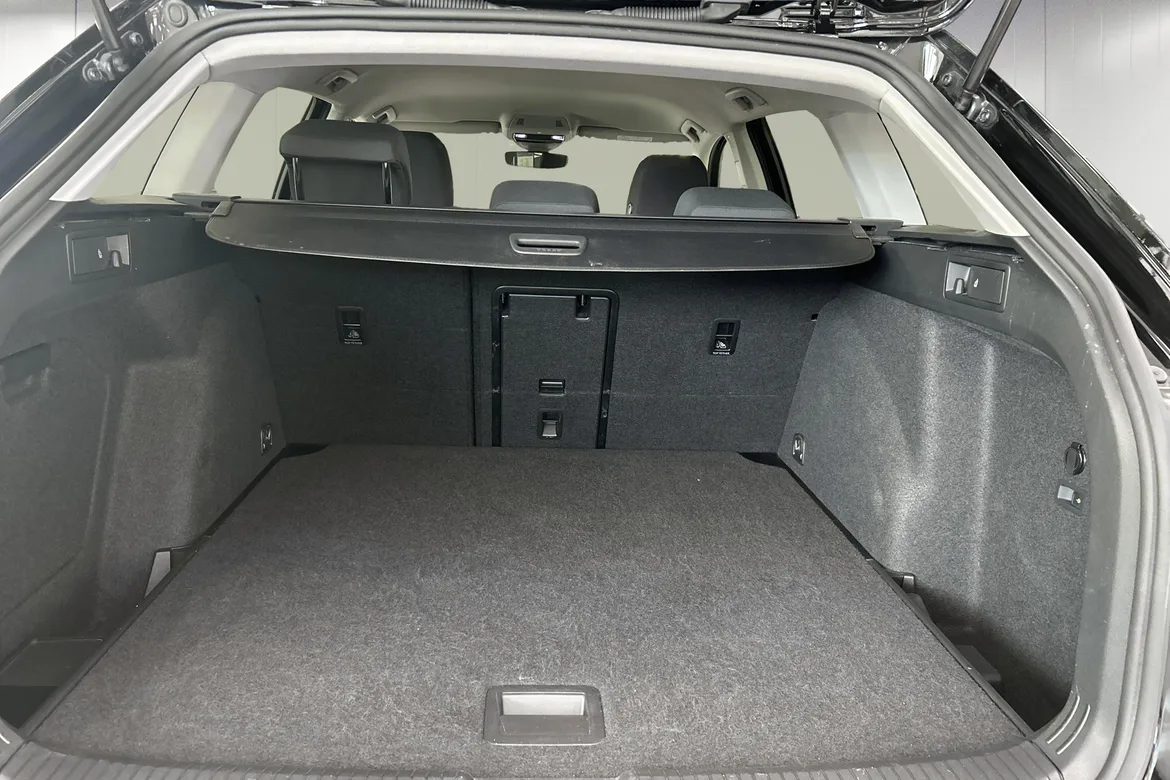 picture of a car
