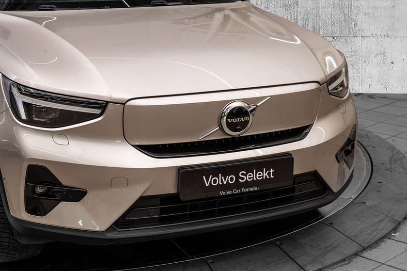 Bilde 2 av Volvo XC40 Recharge Twin Ultimate Pixel-LED 360Kamera Hengerfeste H/K